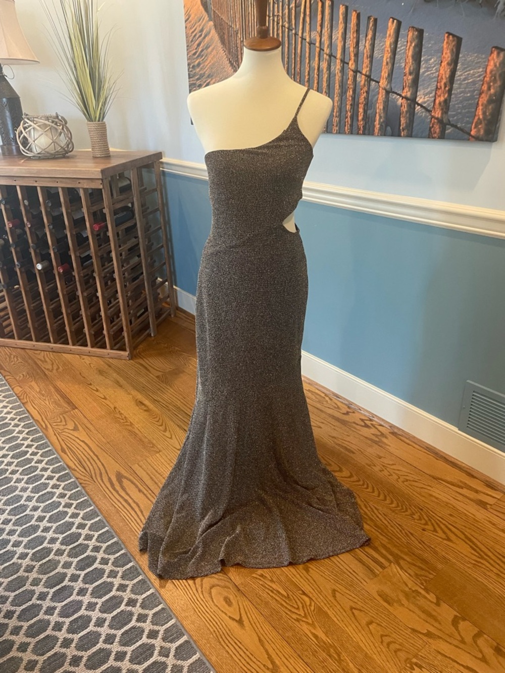 Lulu's One-Shoulder Metallic Black-Gold Evening Gown (stretchy material)